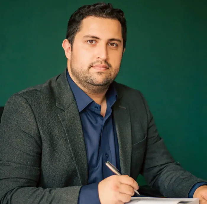 دکتر امیر سبزواری - روانشناس عمومی و مشاور